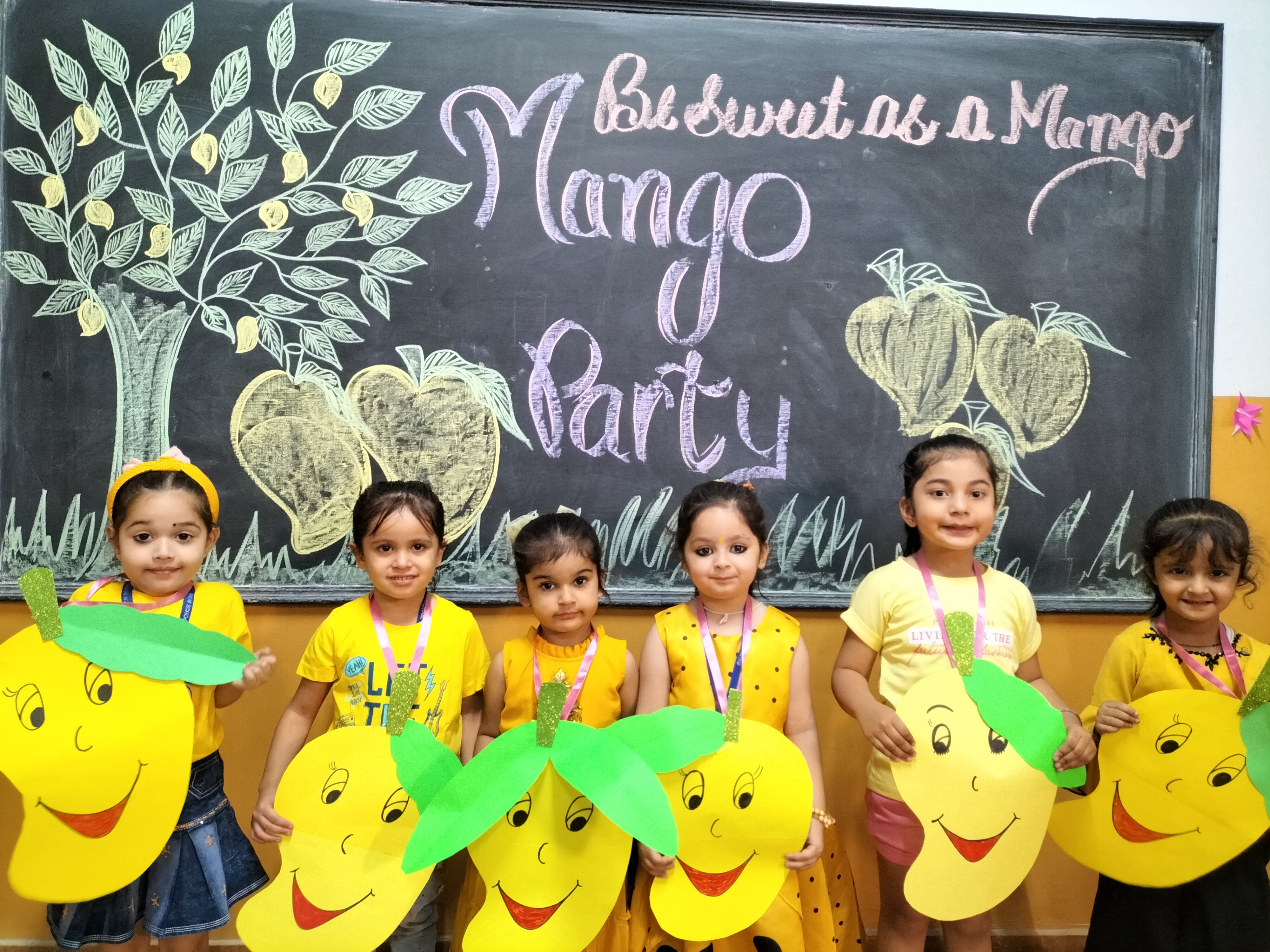 MANGO PARTY